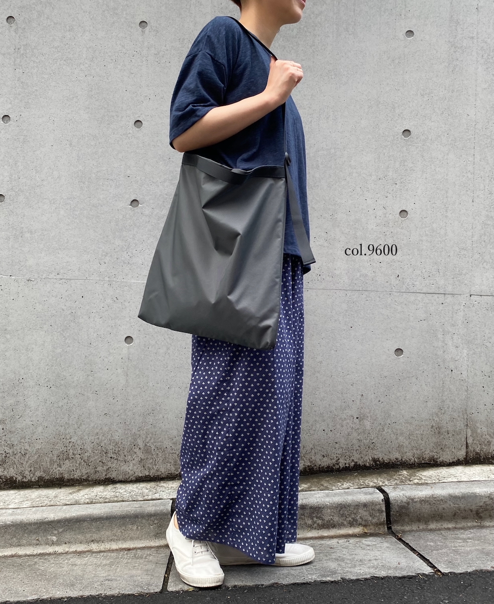 PNAM2401 (バッグ) 6.2oz NYLON 2WAY TOTE BAG