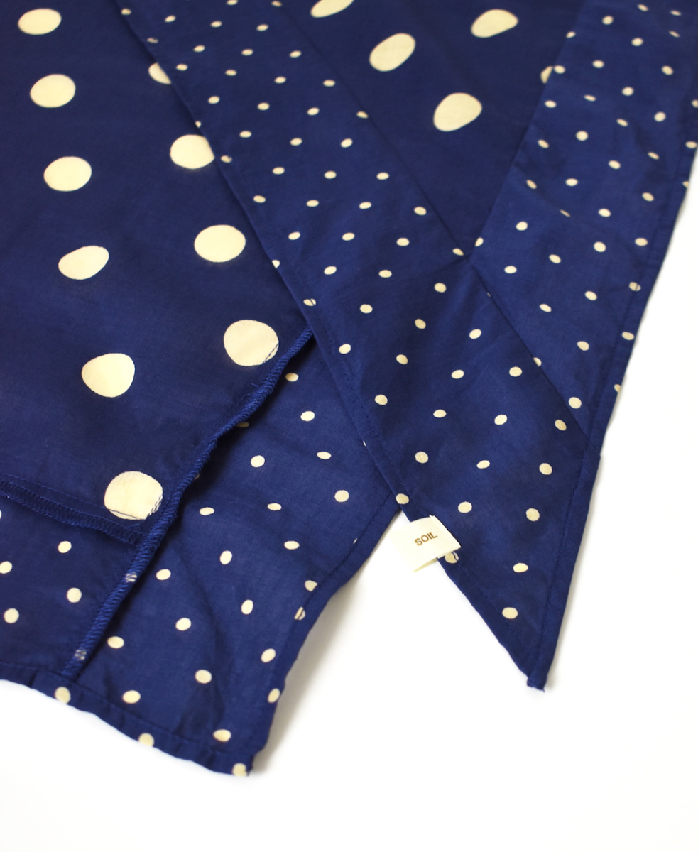 NSL22017 (スカーフ) COTTON VOILE DOT PRINT TRIANGLE SCARF