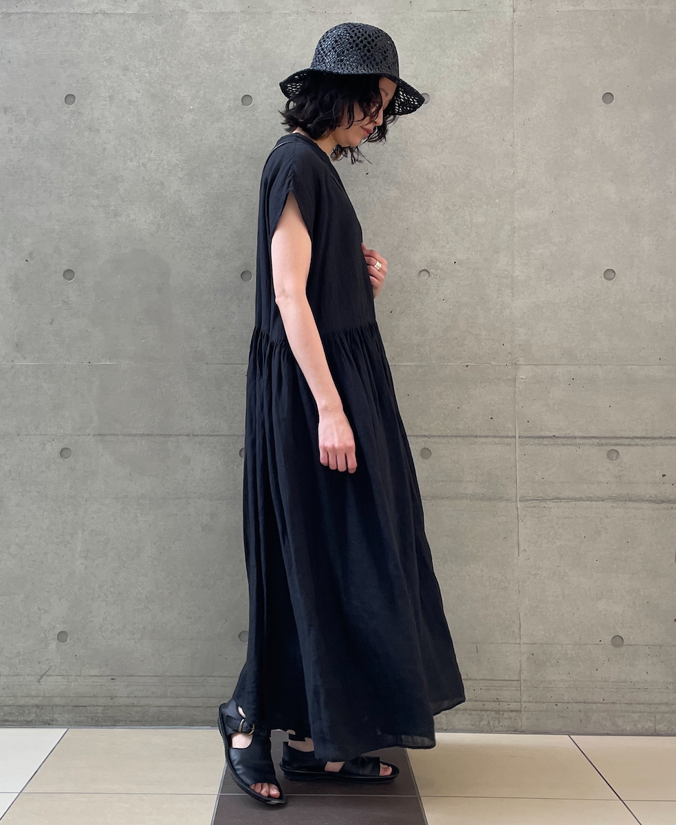 NMDS25244(ワンピース) 80s POWER LOOM LINEN PLAIN BOAT-NECK LACE PULLOVER DRESS