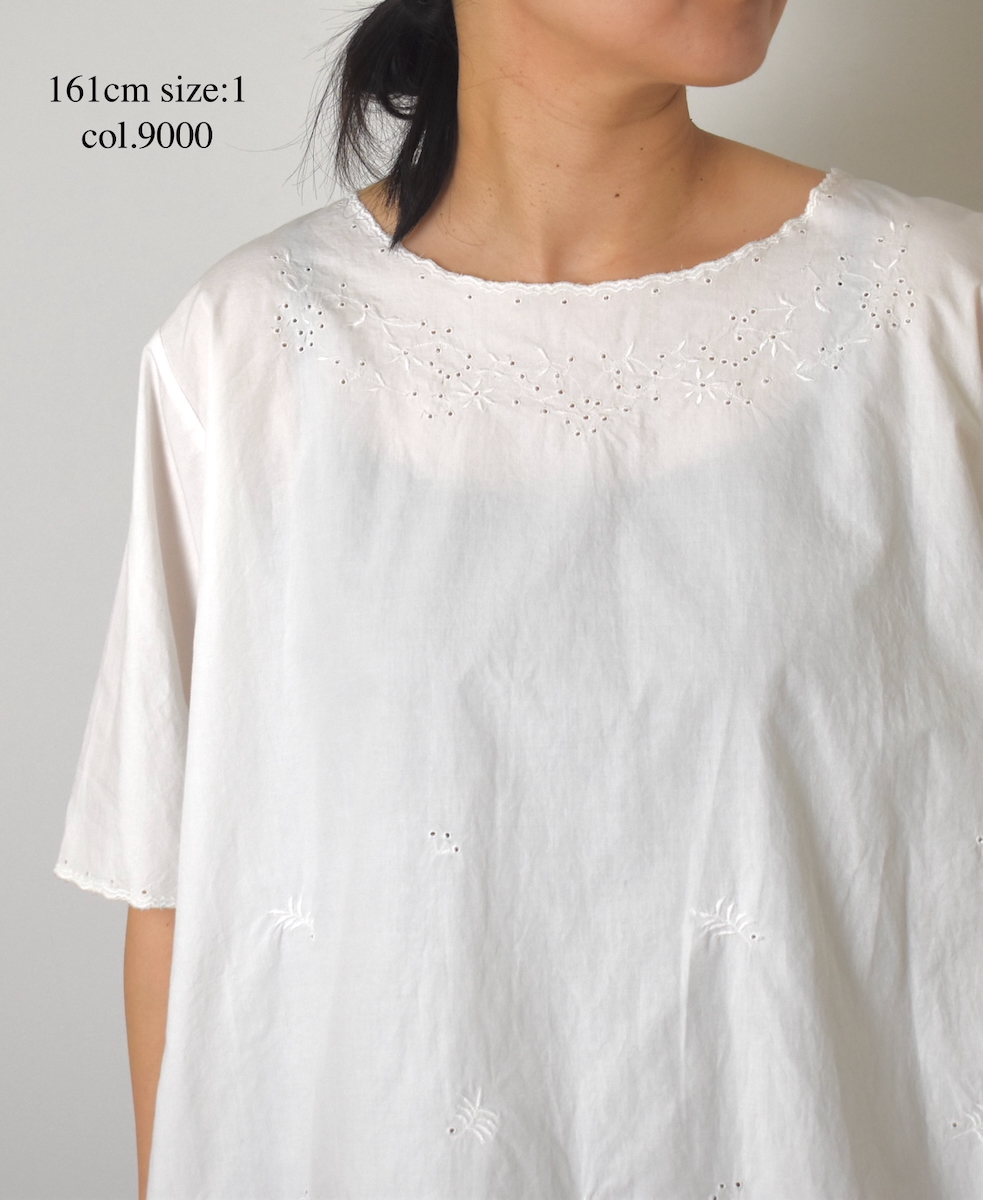 INSL25232(シャツ) 60s POPLIN PLAIN WITH CUT WORK EMBROIDERY BACK OPENING S/SL SMOCK