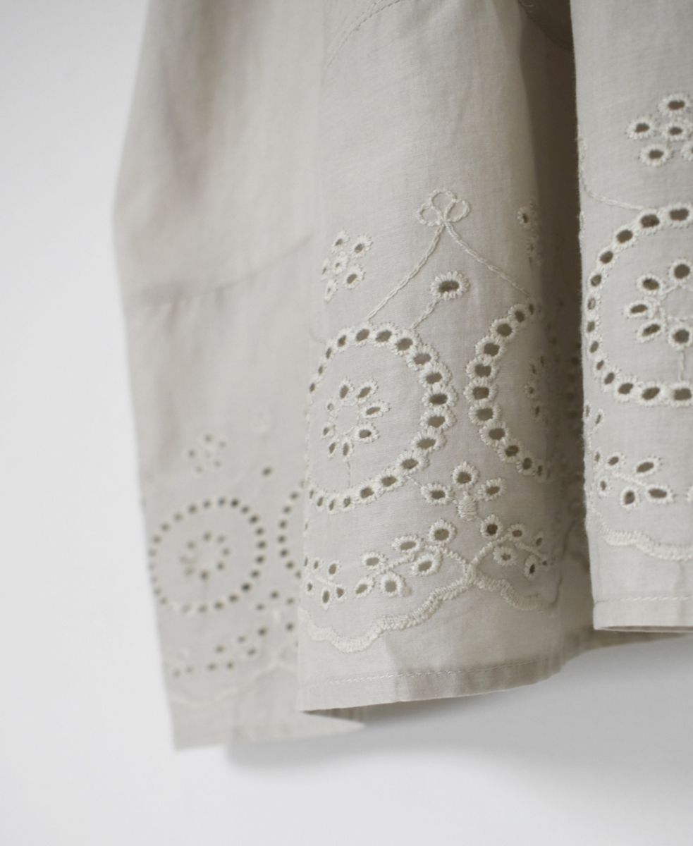 INSL24223 (ブラウス) 80s VOILE PLAIN WITH CUT WORK LACE CREW-NECK FRENCH/SL SHIRT WITH PINTUCK