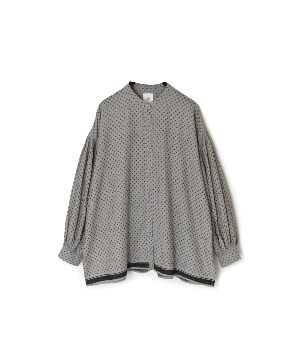 INMDS25101(シャツ) 80s VOILE TRIANGLE BLOCK PRINT BANDED COLLAR SHIRT WITH MINI PINTUCK