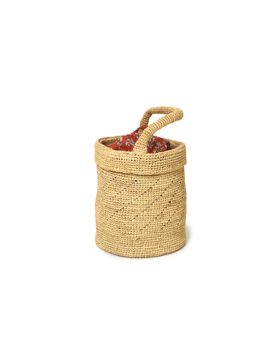 ANMDS2501(バッグ) RAFFIA ONE HANDLE BARREL BAG