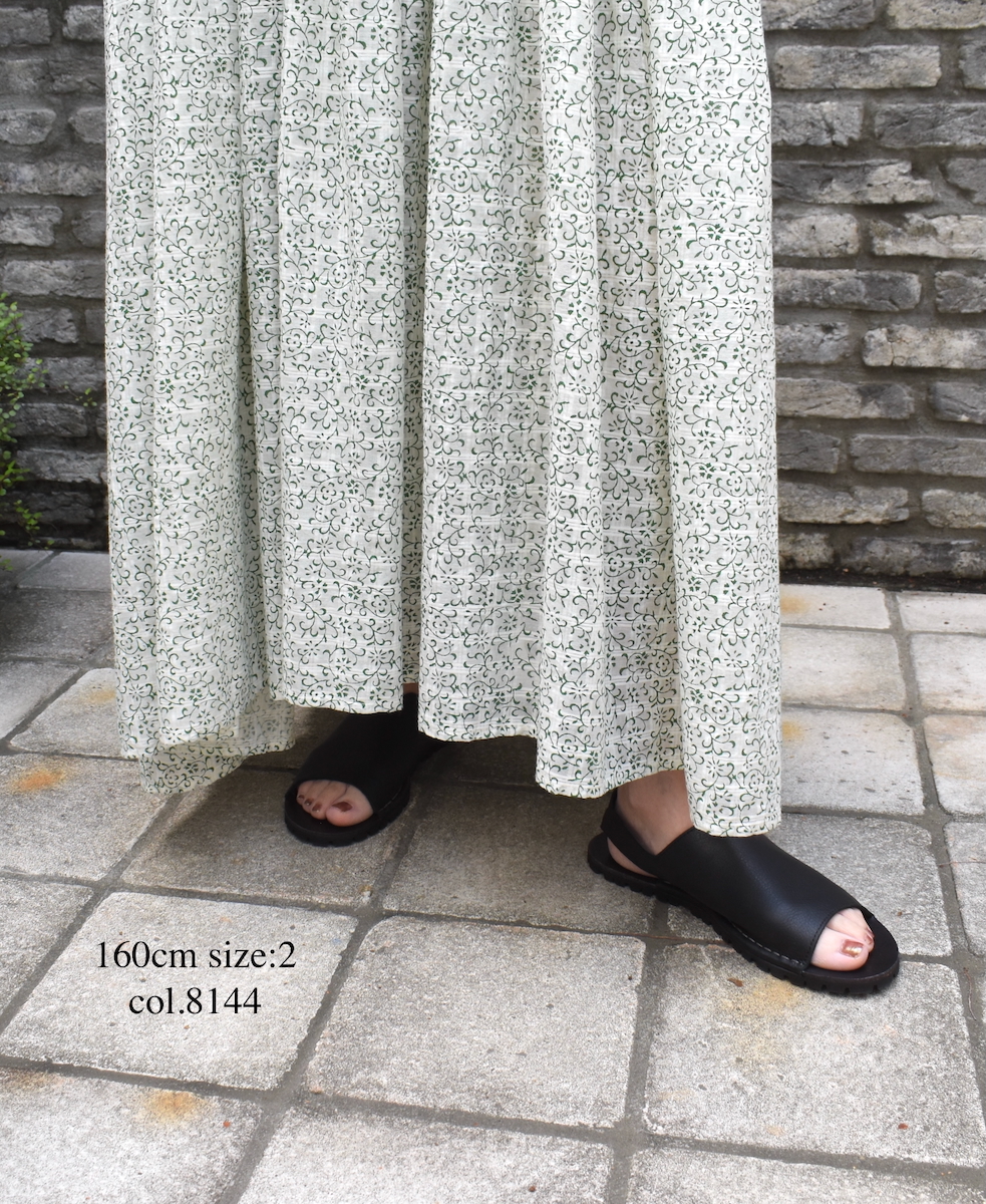 INMDS25093(ワンピース) POWER LOOM COTTON DOBIE CHECK ARABESQUE SCREEN PRINT FLARED/SL DRESS WITH MINI PINTUCK