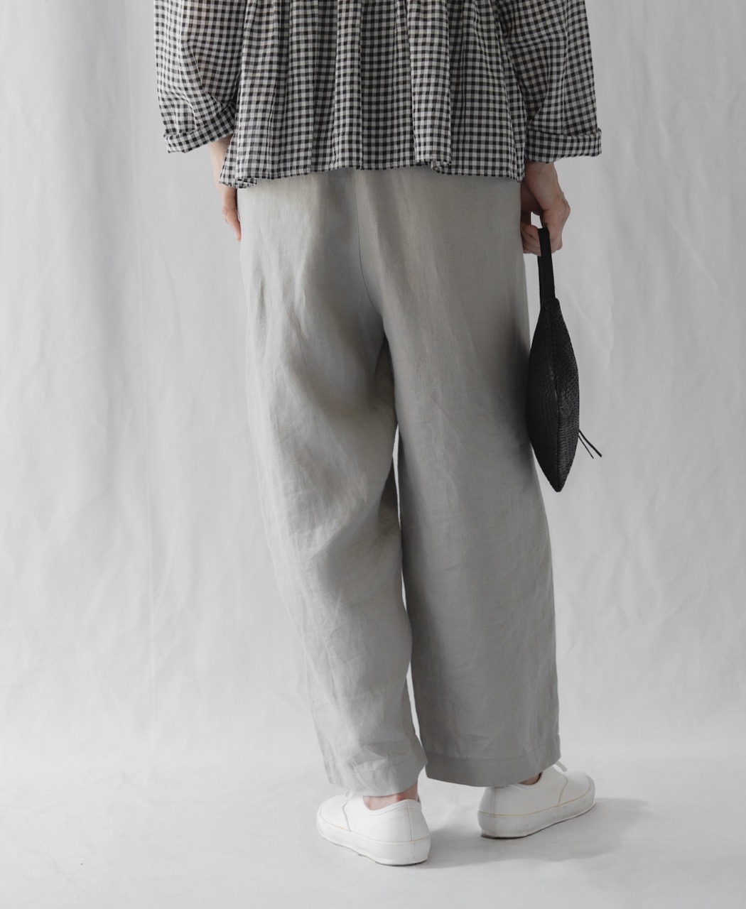 ●GNMDS2501NLT(パンツ) LINEN TWILL 2TUCK TAPERED EASY PANTS