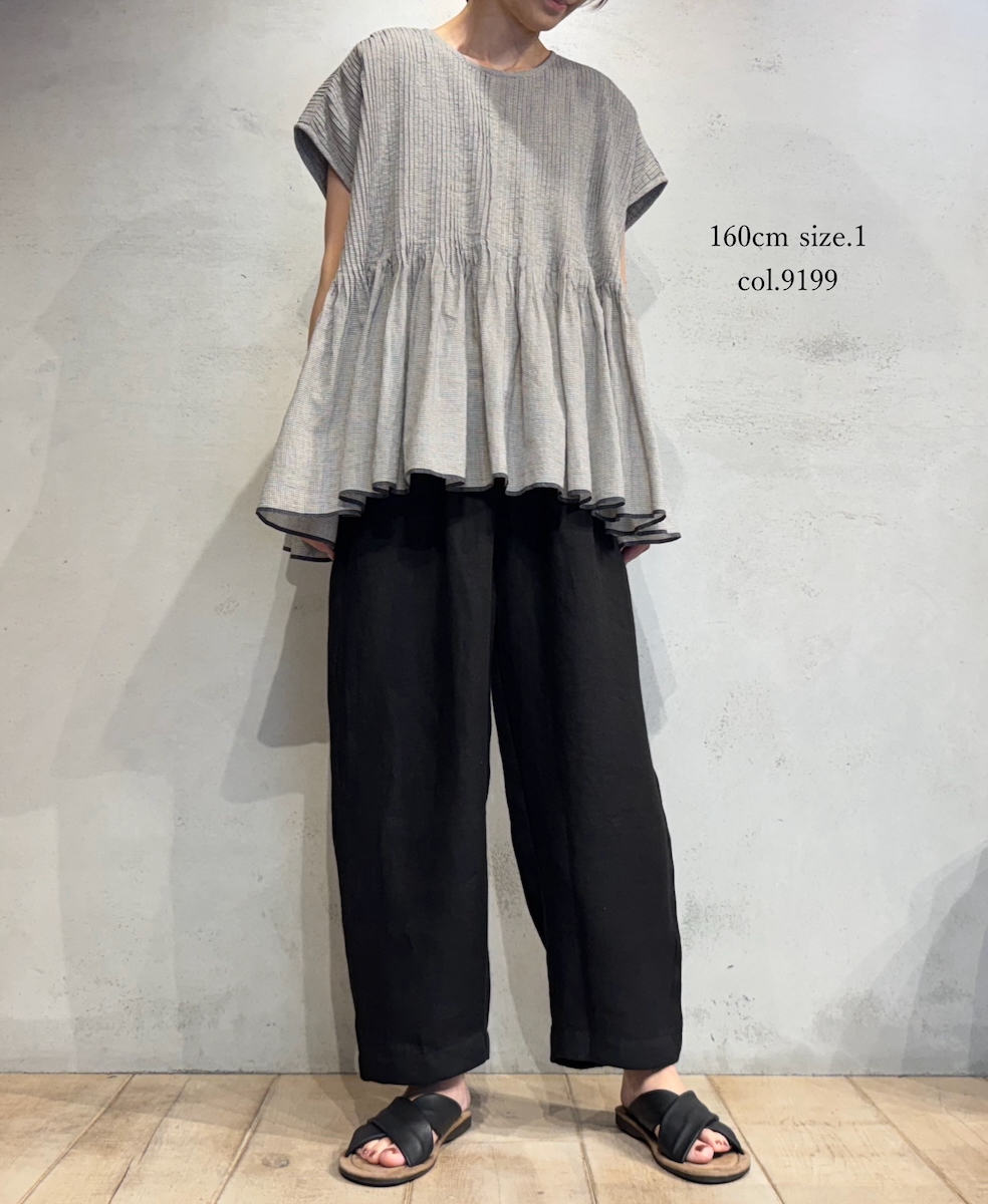 INMDS25053(シャツ) HANDWOVEN COTTON SINGLE CHECK CREW-NECK FRENCH/SL SHIRT WITH PINTUCK