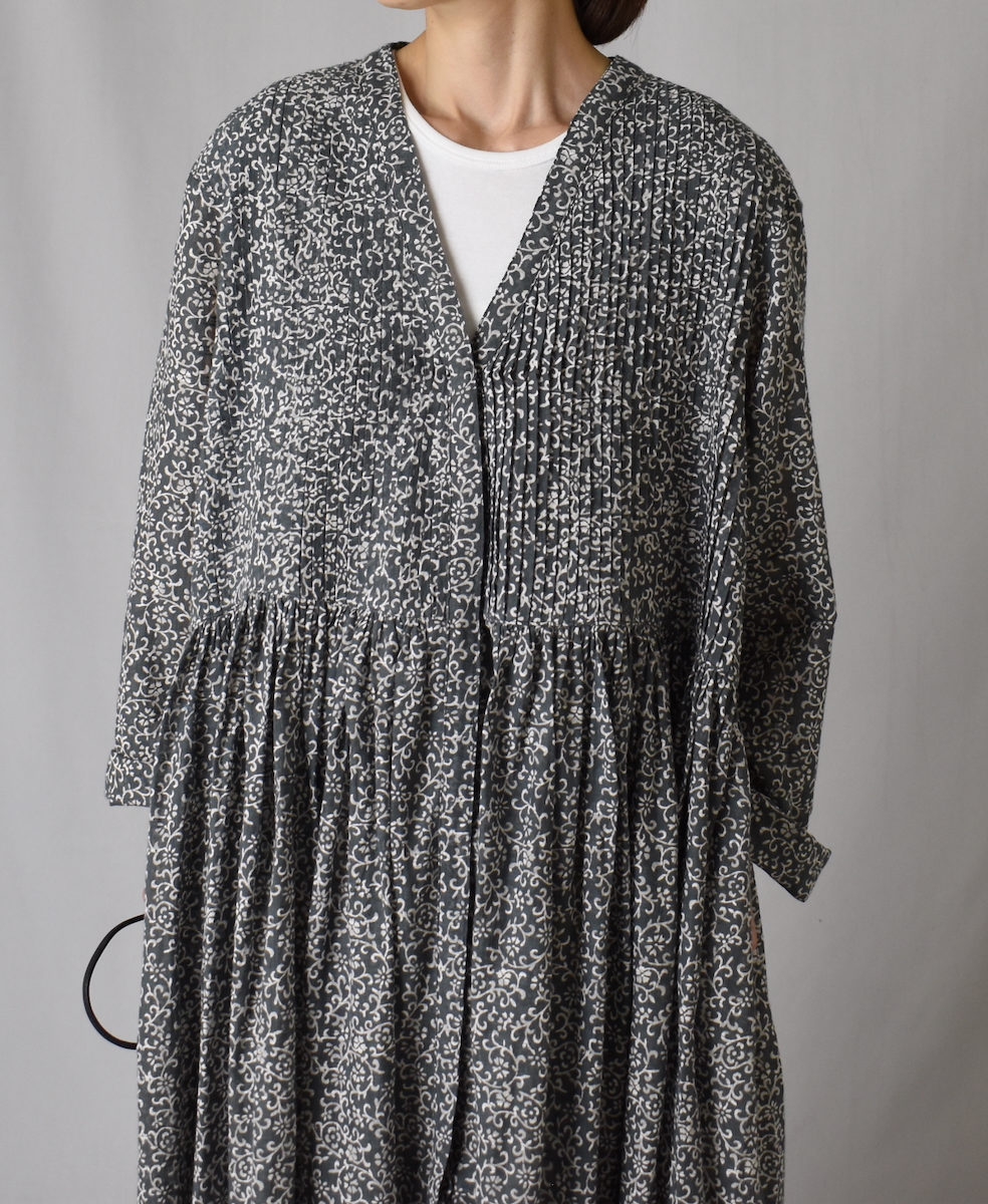 INMDS25094(ワンピース) POWER LOOM COTTON DOBIE CHECK ARABESQUE SCREEN PRINT WRAP DRESS WITH PINTUCK