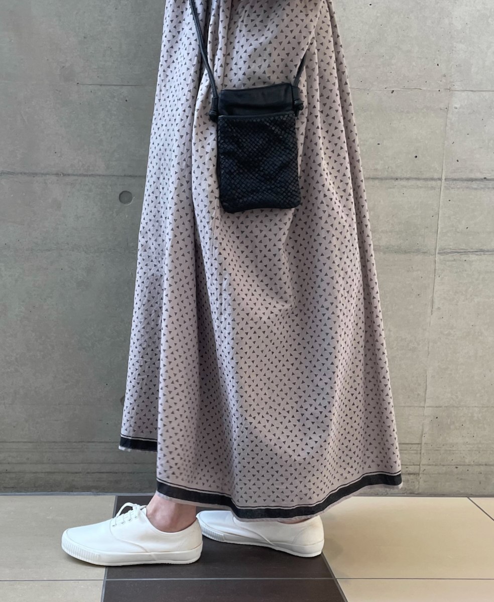 SVMDS2502C(バッグ) SMALL MESH&PLAIN COMBI SHOULDER PHONE CASE