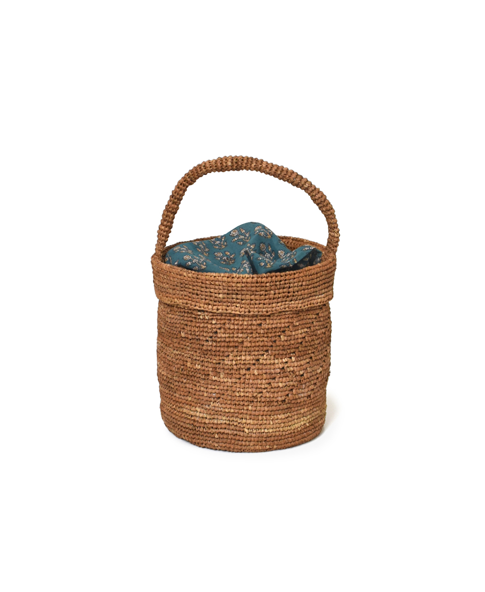 ANMDS2501(バッグ) RAFFIA ONE HANDLE BARREL BAG