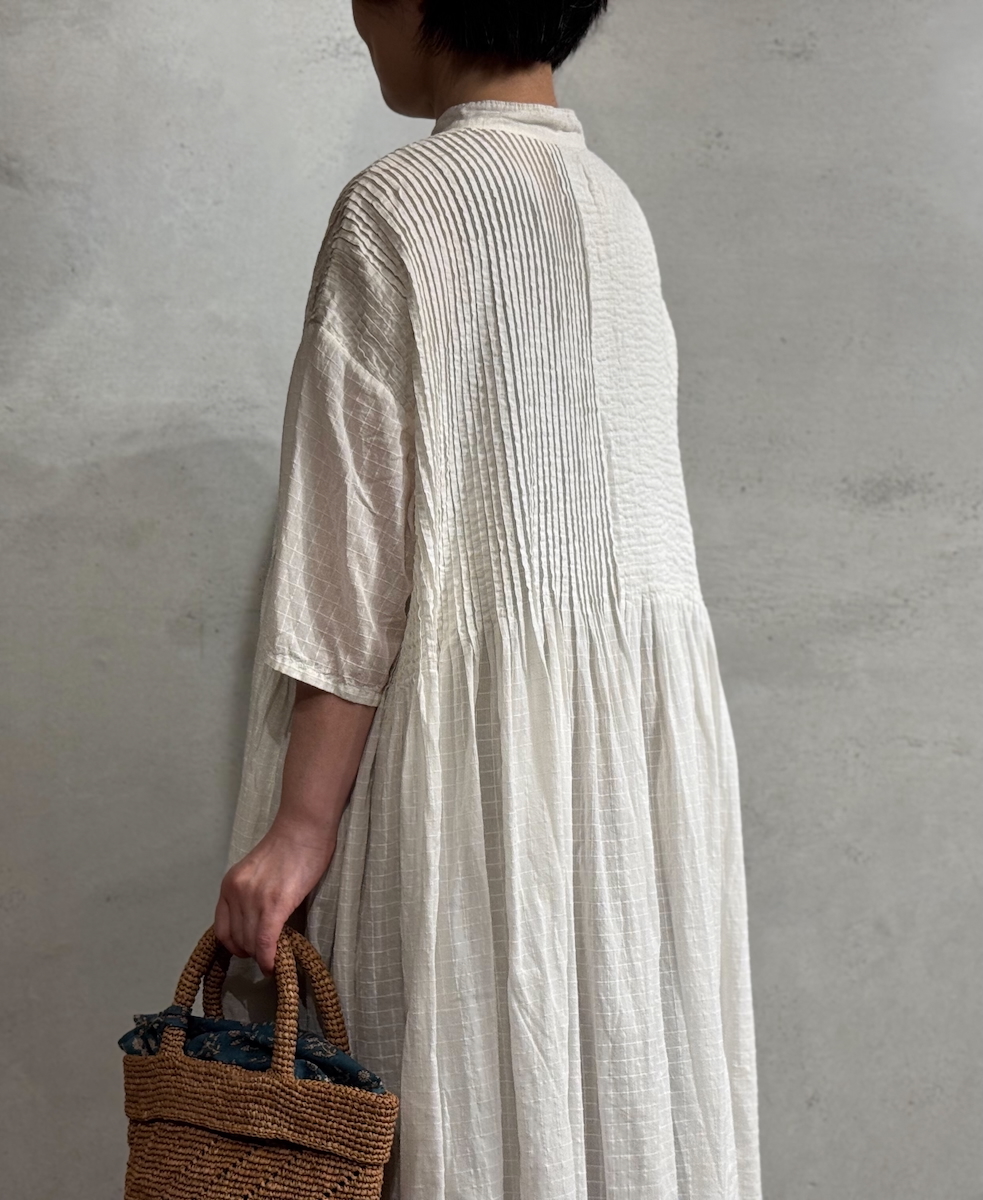 NMDS25254D(ワンピース) 80s ORGANIC DOBIE CHECK(OVERDYE) BANDED COLLAR MAXI DRESS WITH PINTUCK