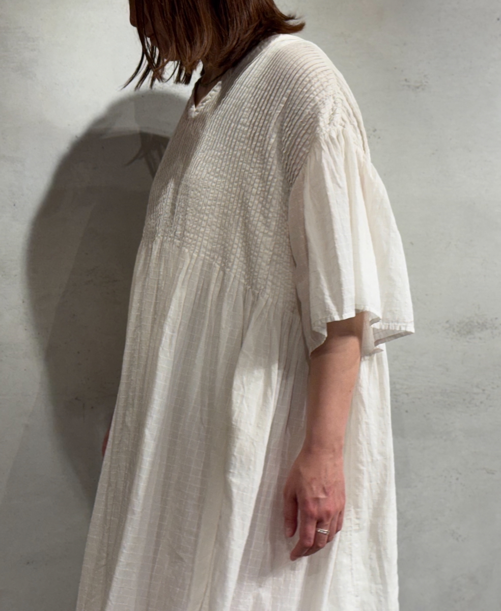 NMDS25253D(ワンピース) 80s ORGANIC DOBIE CHECK(OVERDYE) FLARED SLEEVE DRESS WITH PINTUCK