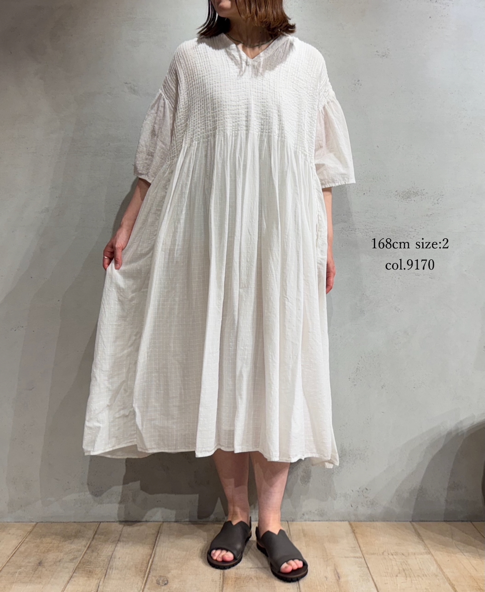 NMDS25253D(ワンピース) 80s ORGANIC DOBIE CHECK(OVERDYE) FLARED SLEEVE DRESS WITH PINTUCK