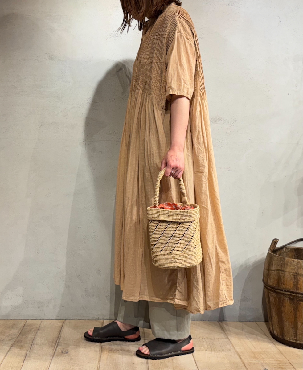 NMDS25254D(ワンピース) 80s ORGANIC DOBIE CHECK(OVERDYE) BANDED COLLAR MAXI DRESS WITH PINTUCK