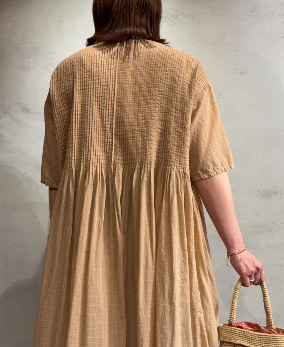 NMDS25254D(ワンピース) 80s ORGANIC DOBIE CHECK(OVERDYE) BANDED COLLAR MAXI DRESS WITH PINTUCK