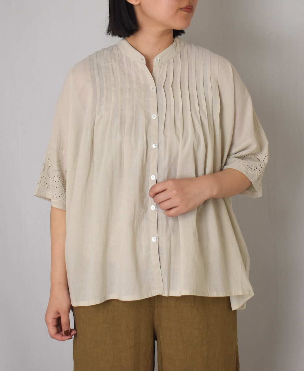 ●INSL24221 (シャツ) 80s VOILE PLAIN WITH CUT WORK LACE BANDED COLLAR PINTUCK SHIRT