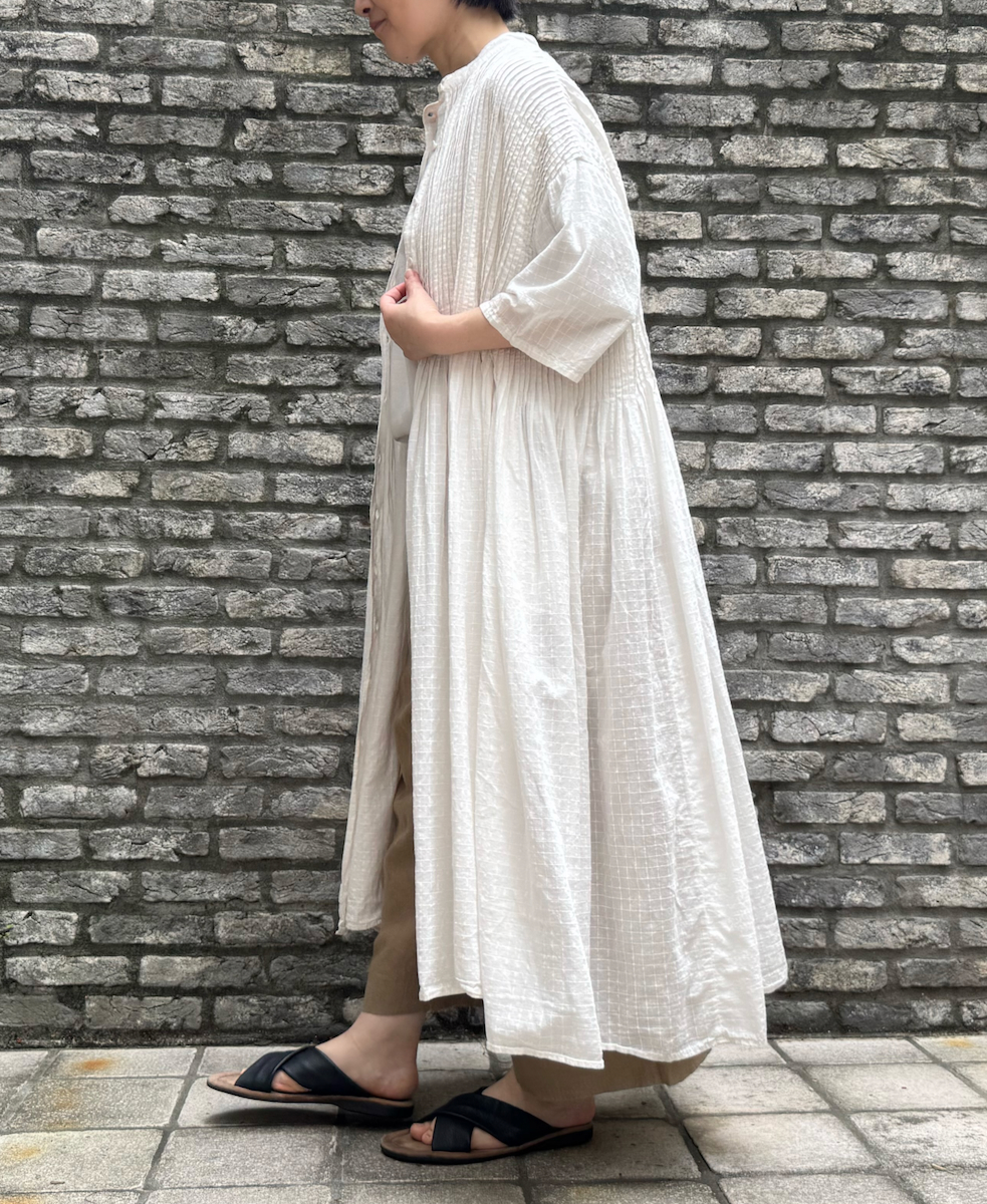 ●NMDS25254D(ワンピース) 80s ORGANIC DOBIE CHECK(OVERDYE) BANDED COLLAR MAXI DRESS WITH PINTUCK