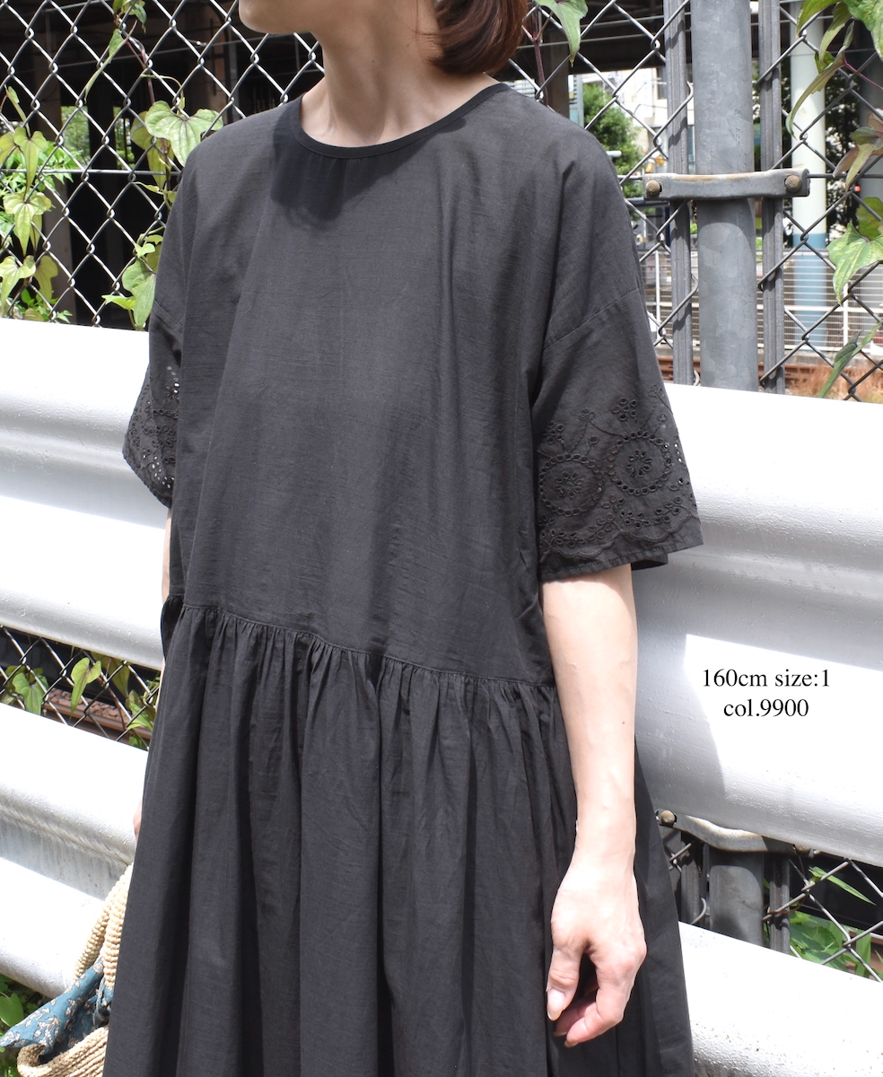 ●INSL25222 (ワンピース) 80s VOILE PLAIN WITH CUT WORK LACE CREW-NECK PULLOVER DRESS