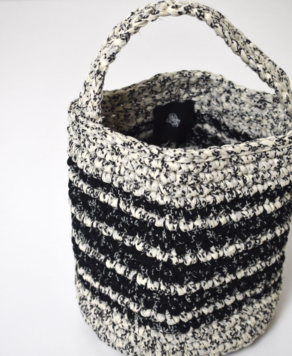 ●ZMD0402(バッグ) ONE HANDLE BUCKET BAG