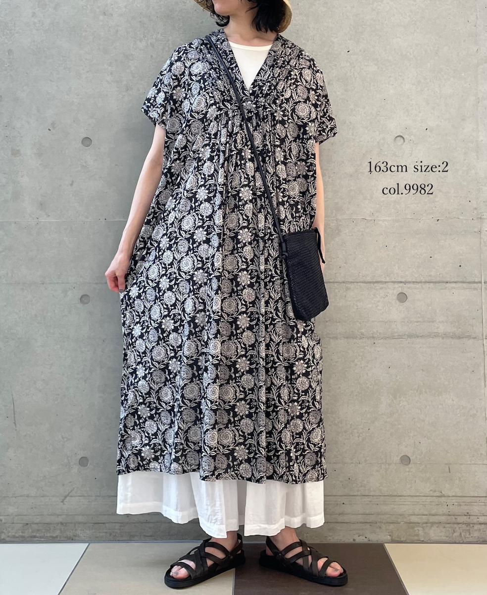 ●NSL25083(ワンピース) 80s VOILE TWO TONE FLOWER PRINT V-NECK FRENCH/SL DRESS