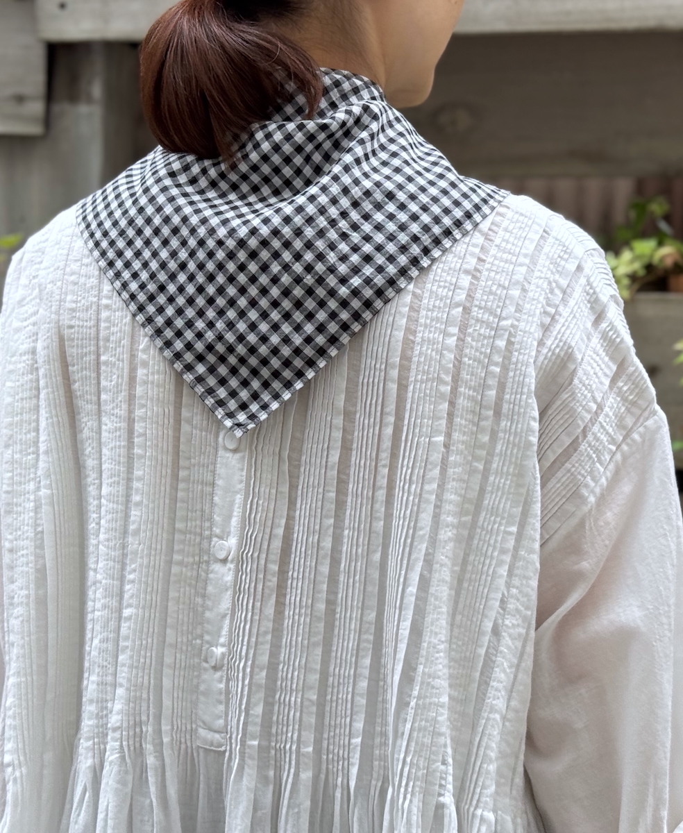 ●INMDS25026(ストール) HANDWOVEN COTTON/SILK GINGHAM CHECK SQUARE STOLE