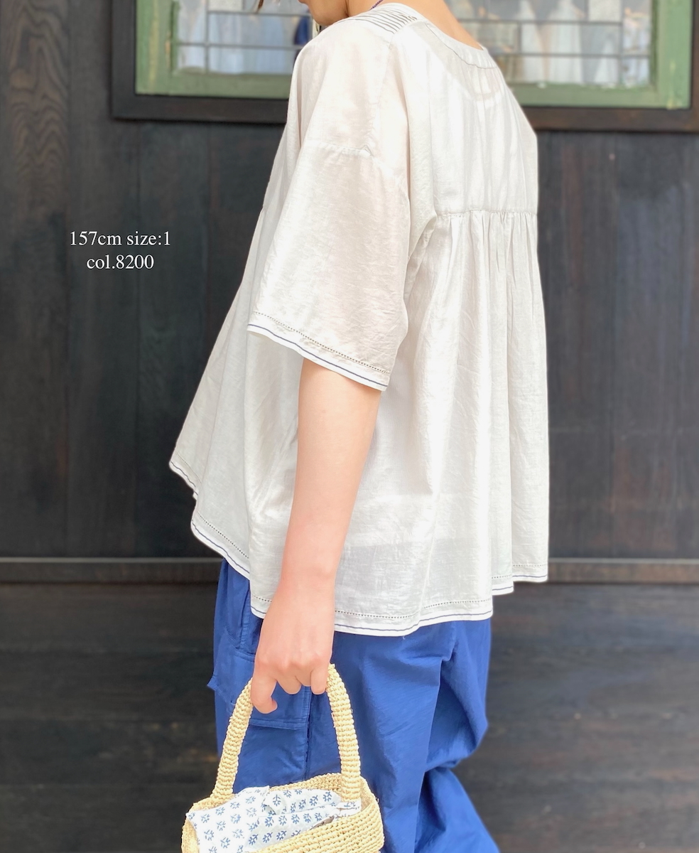 NSL25022(シャツ) SUPER FINE VOILE WITH SELVEGE V-NECK PINTUCK SHORT/SL SHIRT