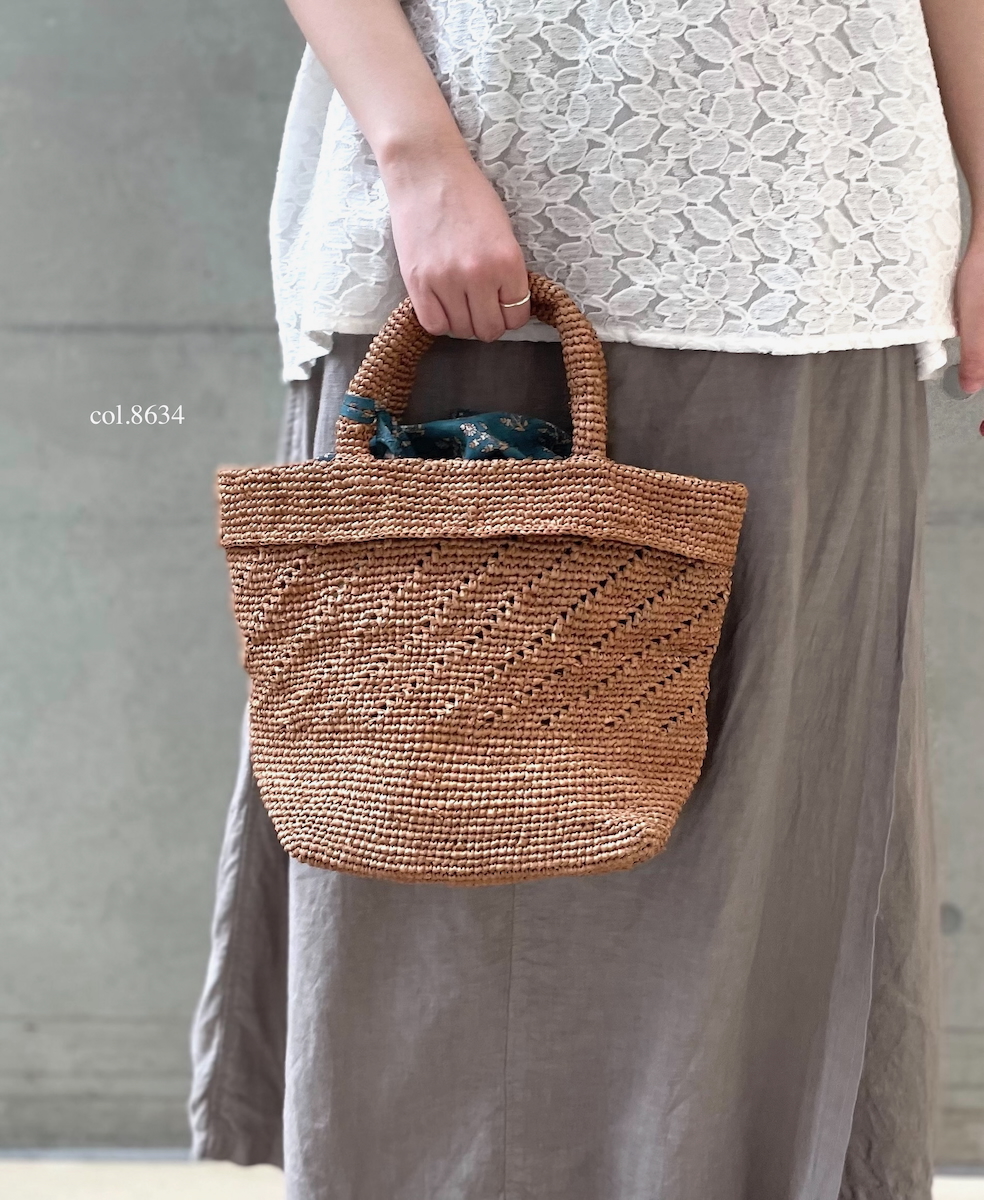 ●ANMDS2301 (バッグ) RAFFIA M BAG (COMBI)