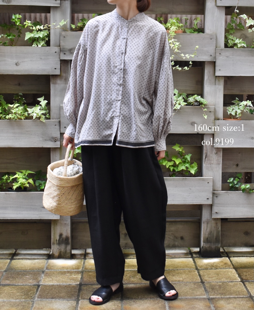 ●INMDS25101(シャツ) 80s VOILE TRIANGLE BLOCK PRINT BANDED COLLAR SHIRT WITH MINI PINTUCK