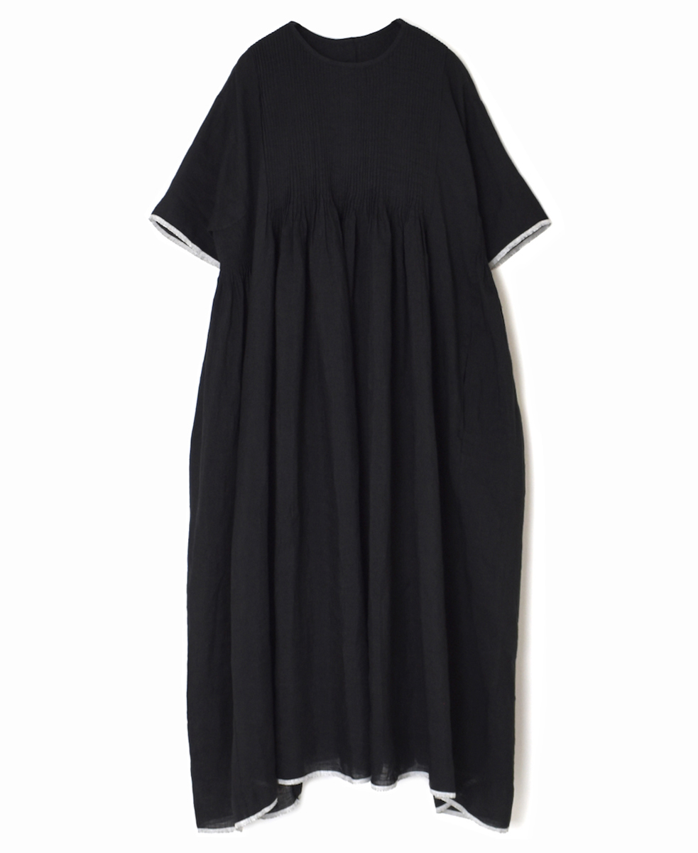 ●INMDS25132(ワンピース) HANDWOVEN LINEN PLAIN WITH SELVAGE CREW NECK HALF/SL DRESS WITH PINTUCK
