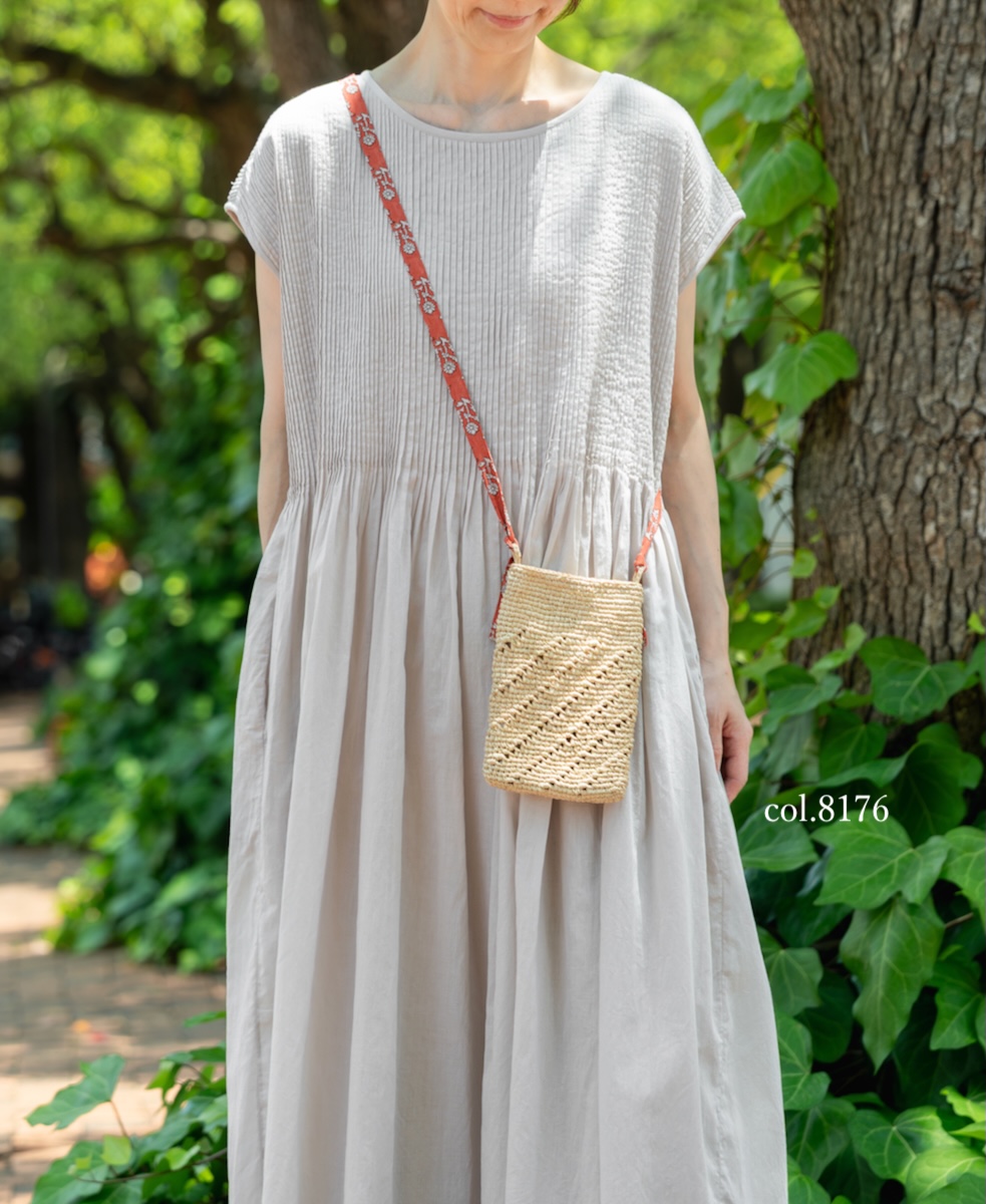 ANMDS2502(バッグ) RAFFIA PHONE HOLDER BAG
