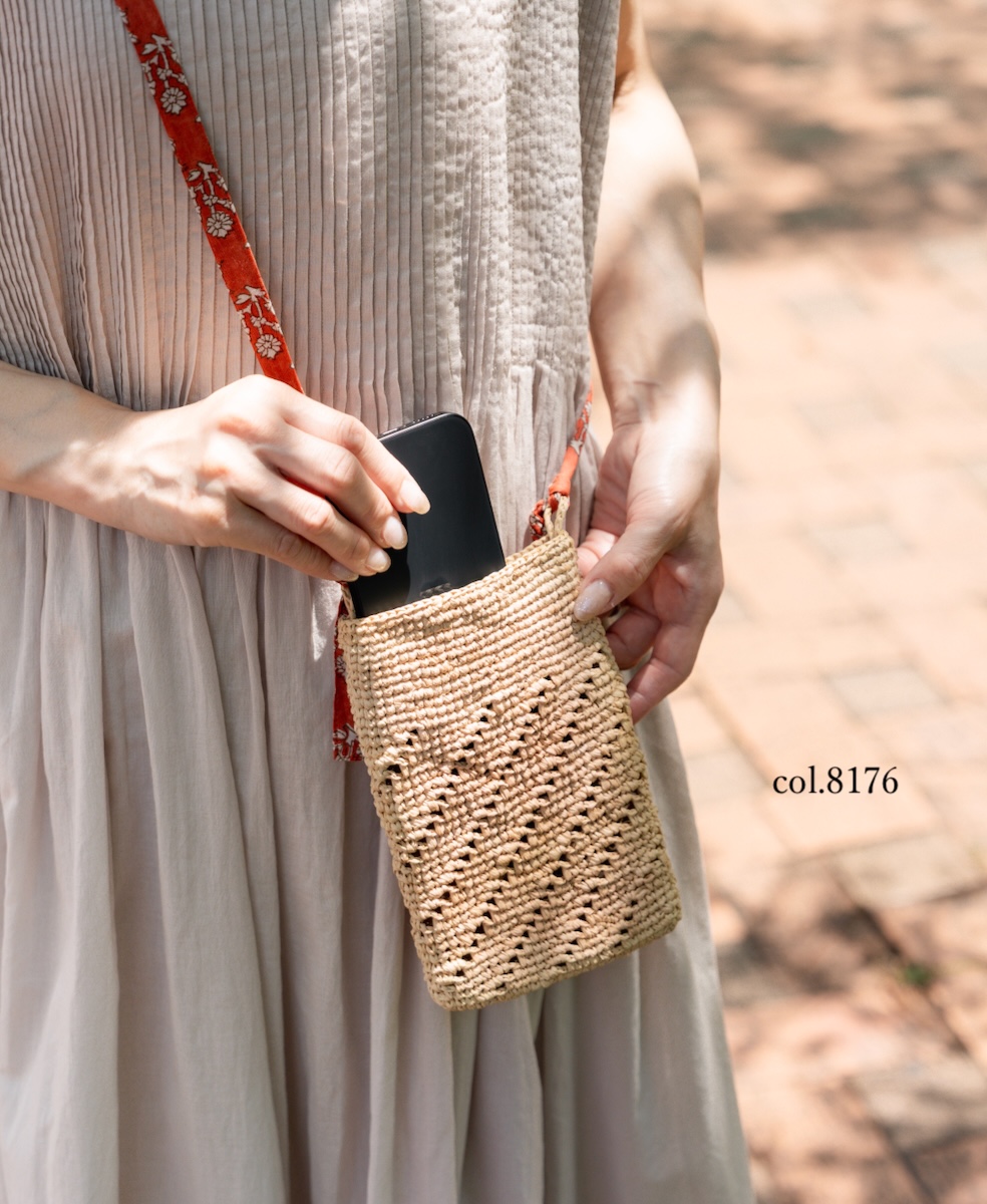 ANMDS2502(バッグ) RAFFIA PHONE HOLDER BAG