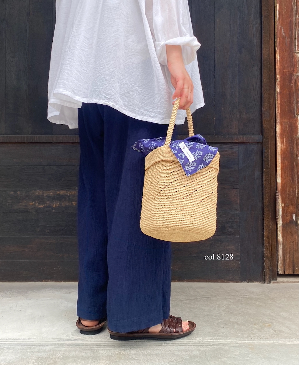 ANMDS2501(バッグ) RAFFIA ONE HANDLE BARREL BAG