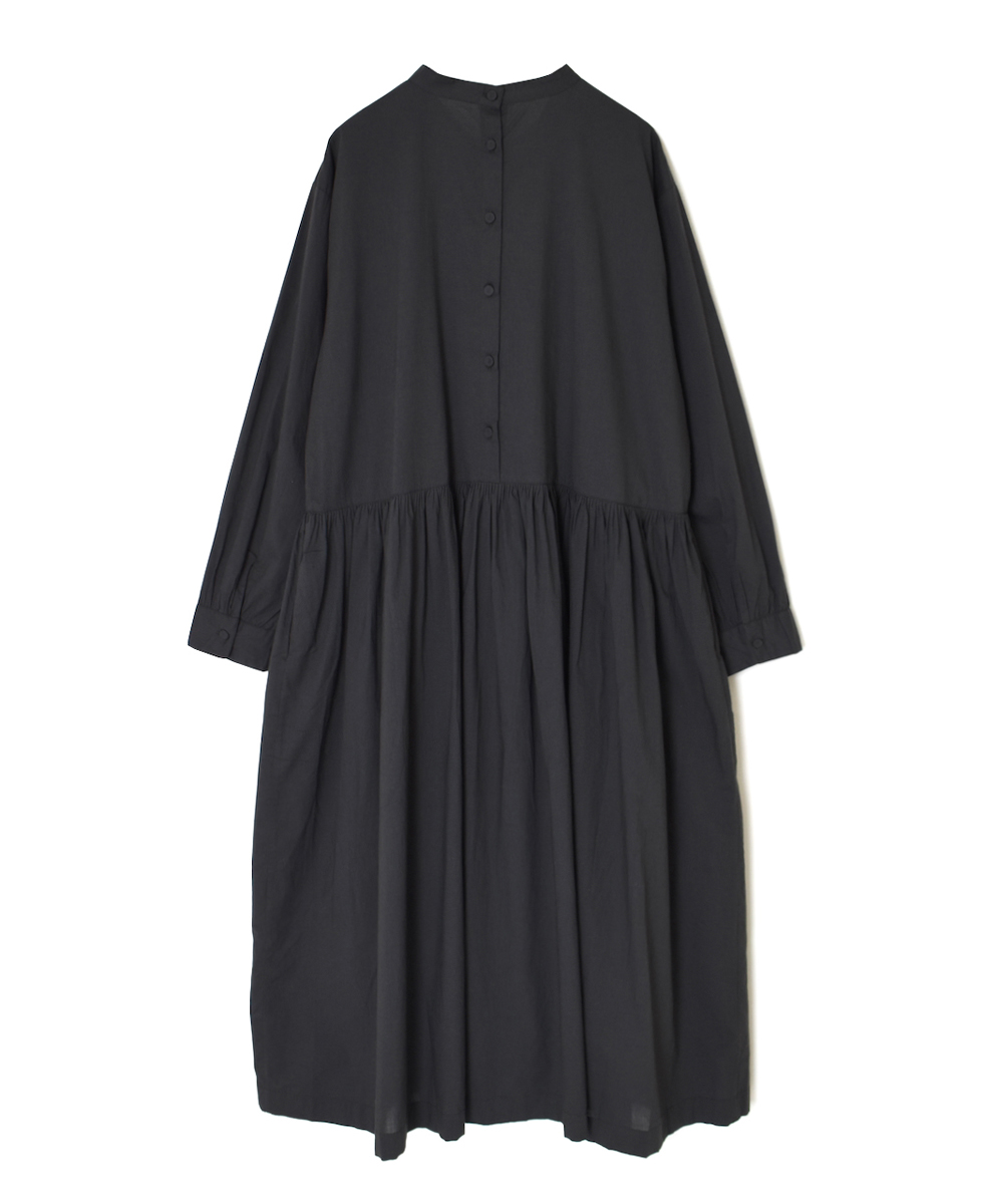 ●NMDS25524(ワンピース) 60s ORGANIC CAMBRIC PLAIN BACK OPENING STAND COLLAR DRESS