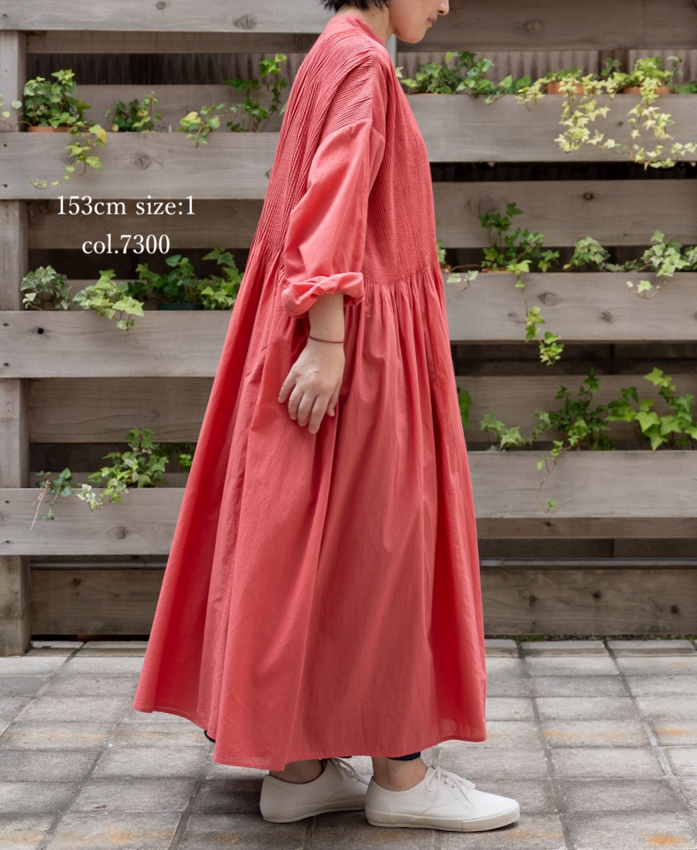 ●NMDS25523(ワンピース) 60s ORGANIC CAMBRIC PLAIN BANDED COLLAR DRESS WITH MINI PINTUCK