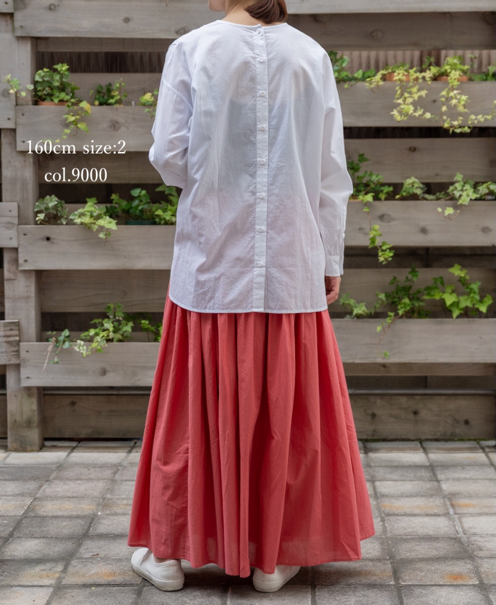 NMDS25533(シャツ) 60s ORGANIC CAMBRIC BACK OPENING CREW-NECK PINTUCK&EMB SHIRT