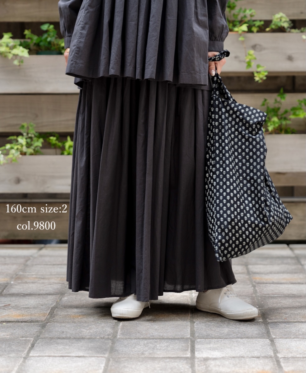 ●NMDS25525(スカート) 60s ORGANIC CAMBRIC PLAIN PINTUCK FLARED SKIRT