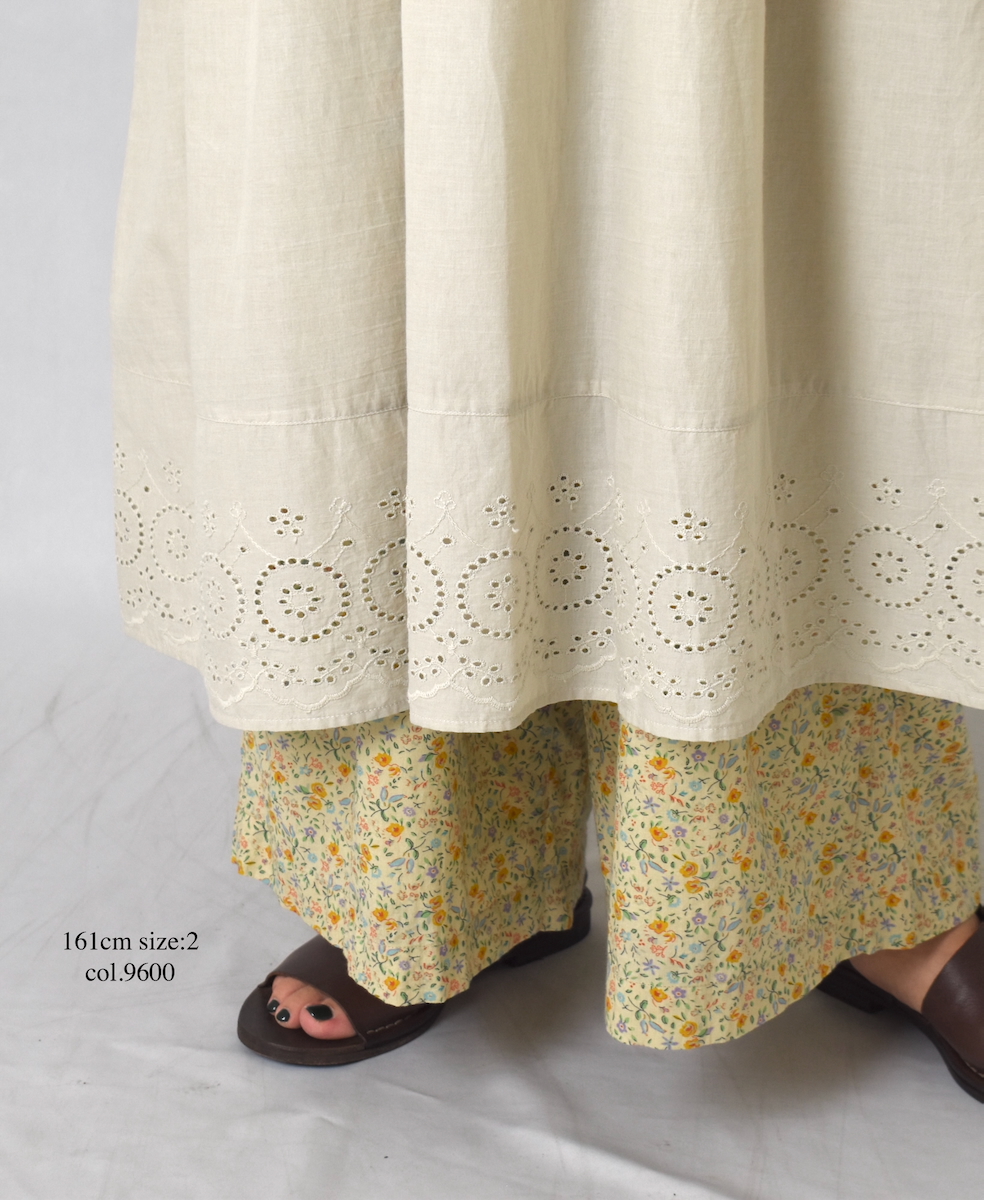 INAM2516FD(パンツ) COTTON FLOWER PRINT GATHERED EASY PANTS WITH LINING