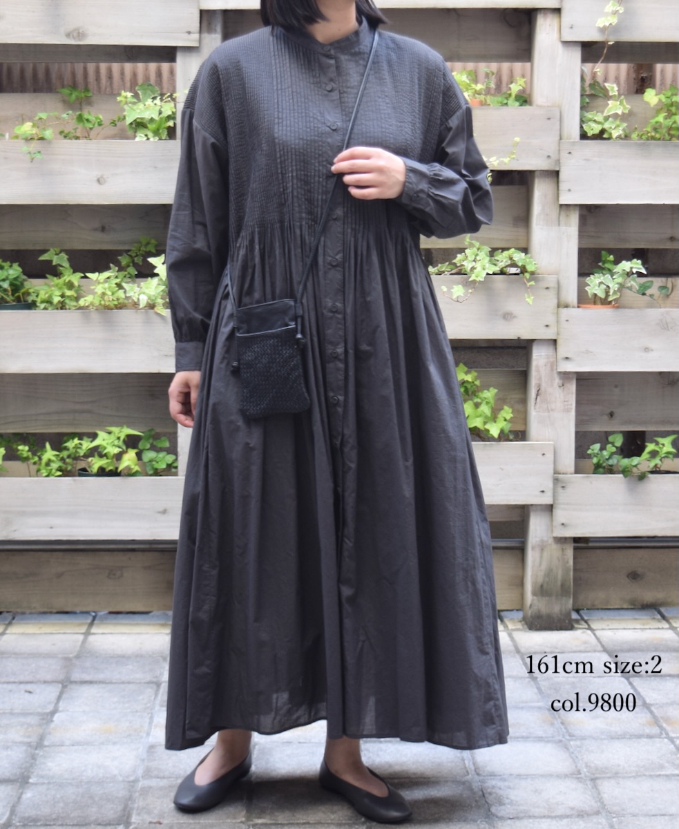 NMDS25523(ワンピース) 60s ORGANIC CAMBRIC PLAIN BANDED COLLAR DRESS WITH MINI PINTUCK