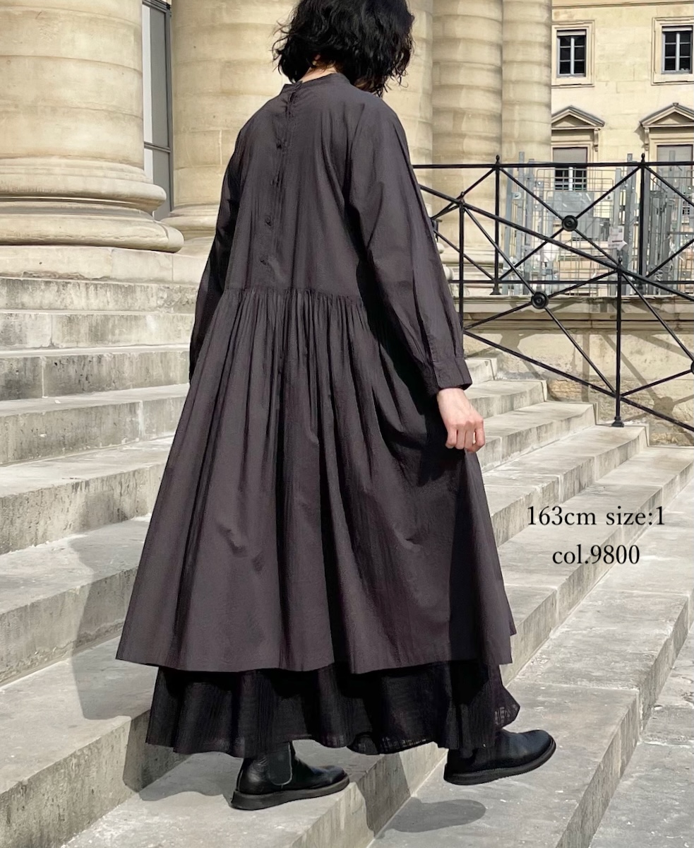 NMDS25524(ワンピース) 60s ORGANIC CAMBRIC PLAIN BACK OPENING STAND COLLAR DRESS
