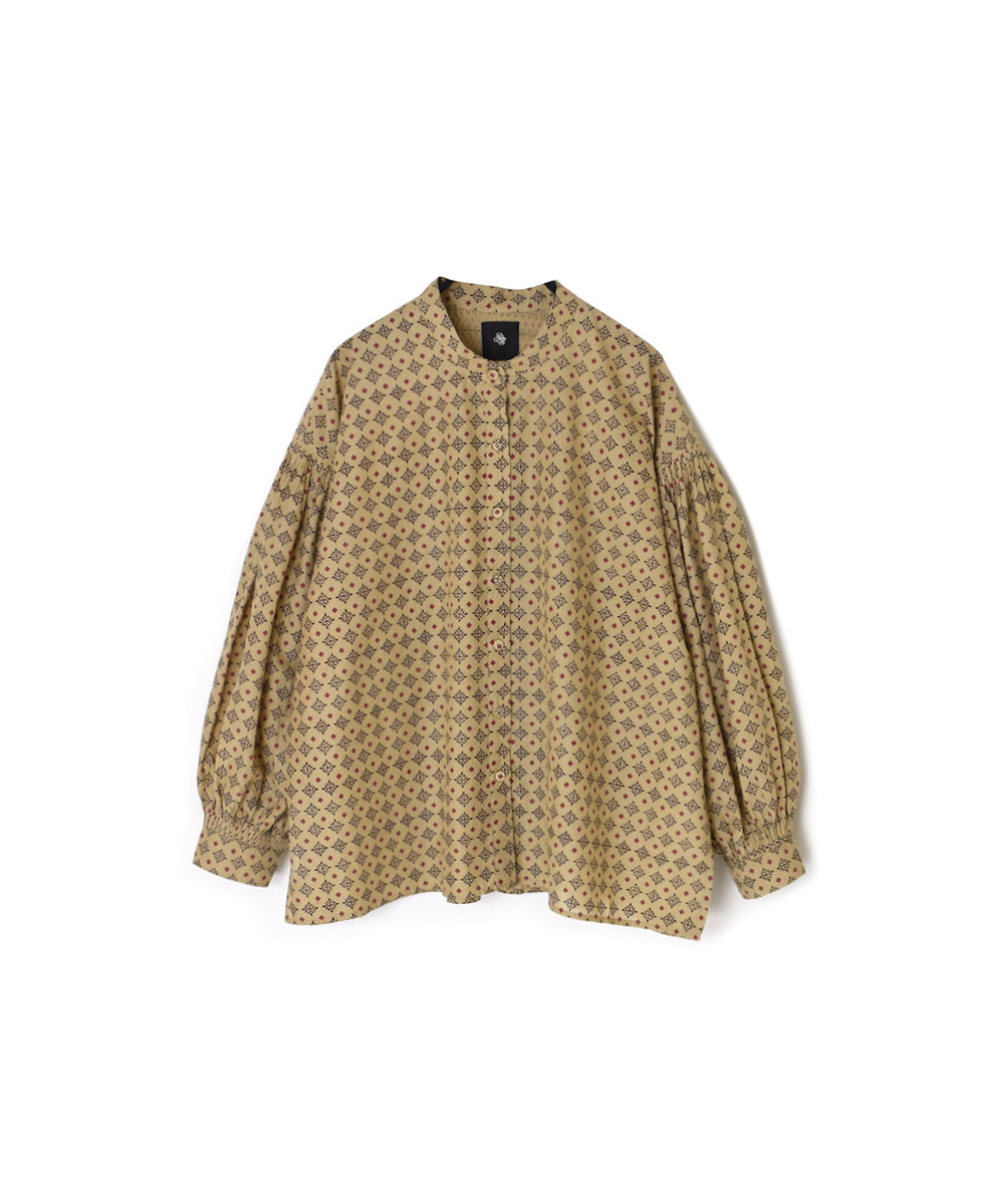 INMDS25771(シャツ) 80s COTTON VOILE CONTRAST FLOWER HAND SCREEN PRINT BANDED COLLAR SHIRT WITH MINI PINTUCK