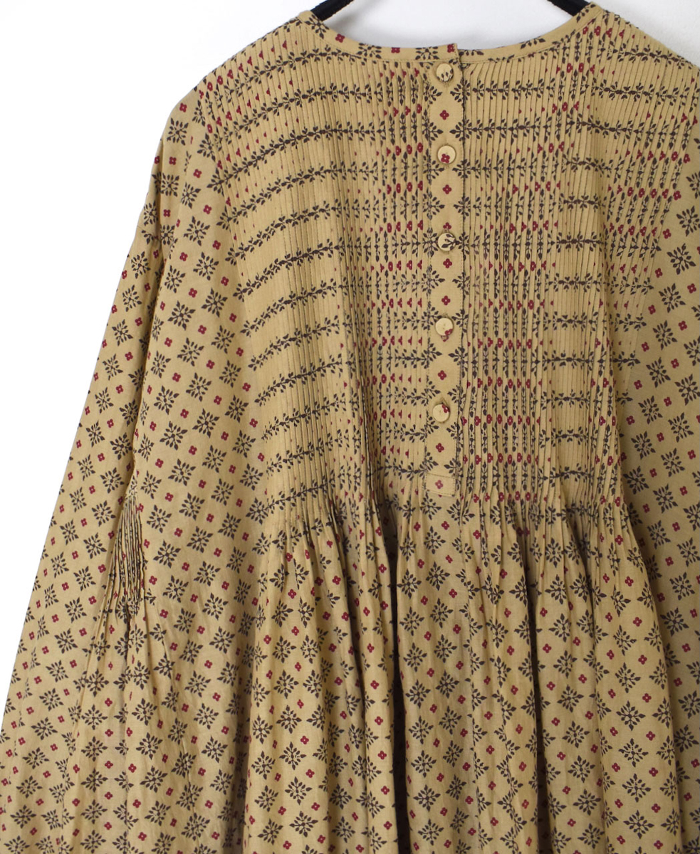 INMDS25772(ワンピース) 80s COTTON VOILE CONTRAST FLOWER HAND SCREEN PRINT CREW-NECK BACK OPENING DRESS WITH MINI PINTUCK