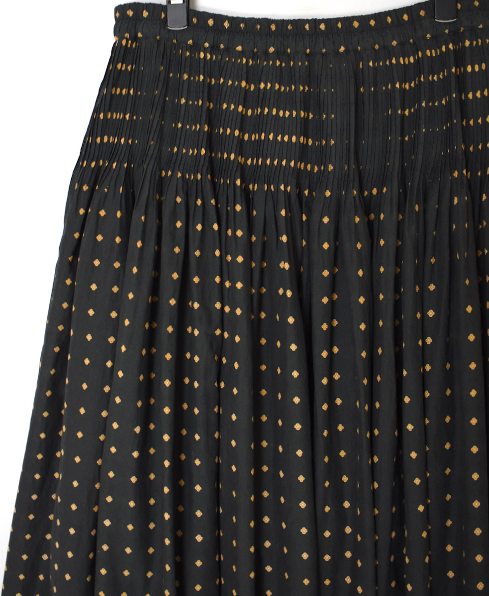 INMDS25774(スカート) 80s COTTON VOILE CONTRAST FLOWER HAND SCREEN PRINT FLARED SKIRT WITH MINI PINTUCK