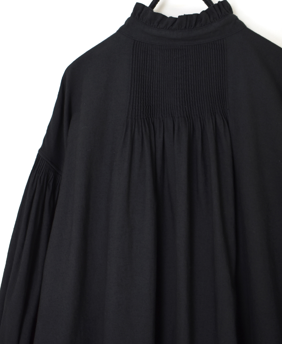 INMDS24702W(シャツ) TWILL COTTON KHADI PLAIN(WASH) FRILL COLLAR SHIRT WITH MINI PINTUCK