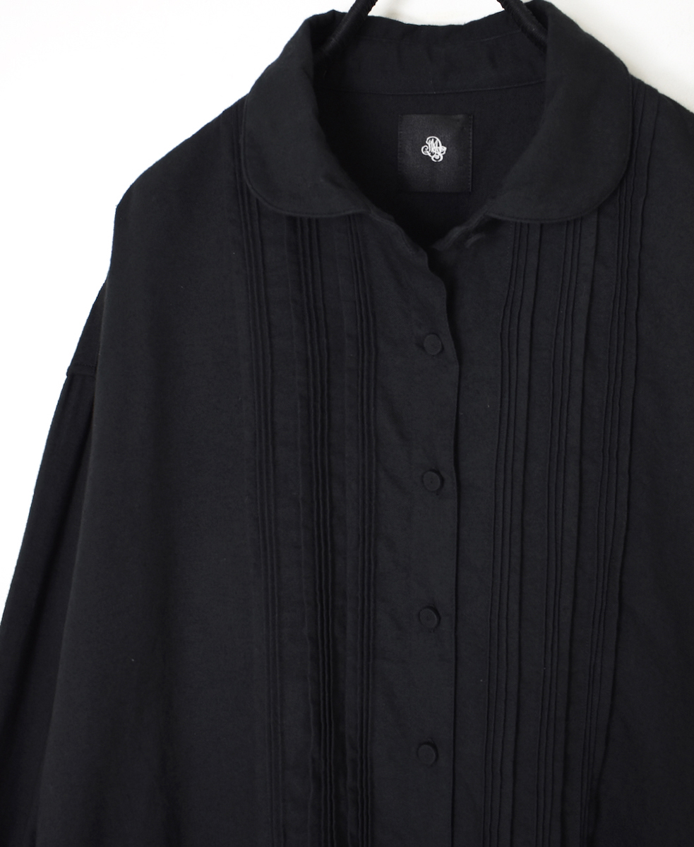 INMDS24703W(シャツ) TWILL COTTON KHADI PLAIN(WASH) ROUND COLLAR SHIRT WITH RANDOM PINTUCK