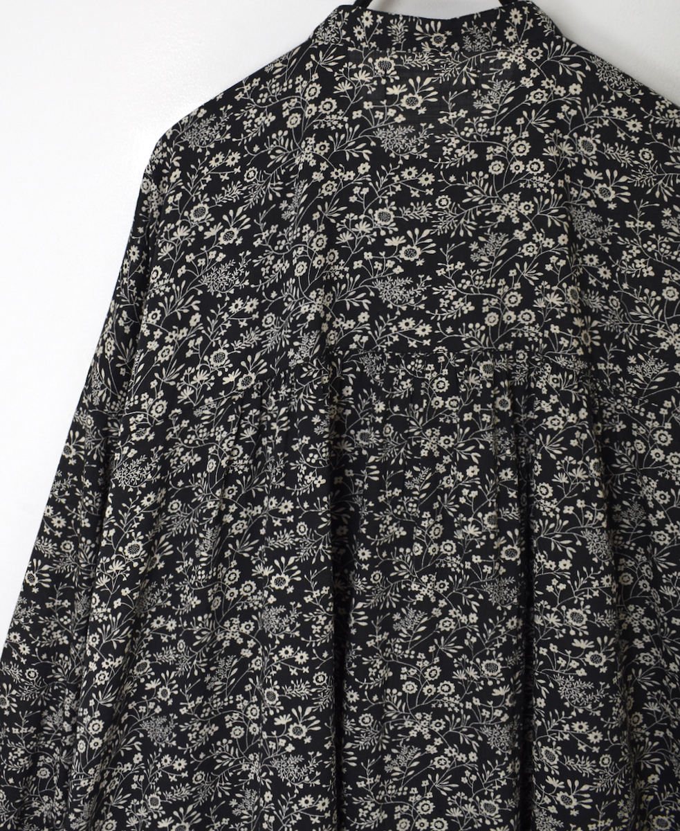 NSL25573(ワンピース) COTTON SLUB FLOWER PRINT BANDED COLLAR SHIRT DRESS WITH GATHER