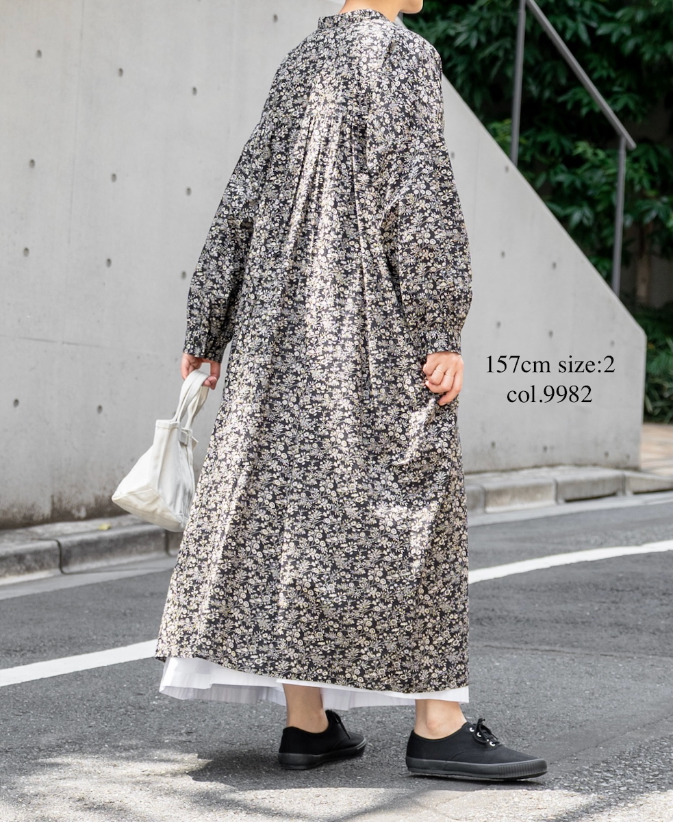 NSL25573(ワンピース) COTTON SLUB FLOWER PRINT BANDED COLLAR SHIRT DRESS WITH GATHER