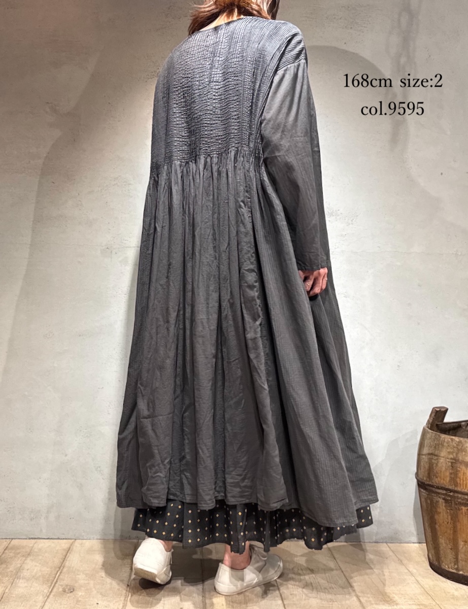 NMDS25514D(ワンピース) 80s ORGANIC COTTON SMALL CHECK&VOILE PLAIN(OVER DYE) CREW NECK BUTTON SHIRT MAXI DRESS WITH PINTUCK