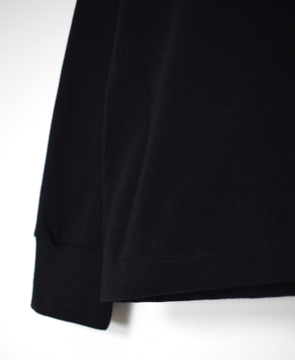 NFA2351P45(Tシャツ) "A TOUT"COTTON JERSEY CREW NECK OVERSIZE L/SL T WITH CUFF
