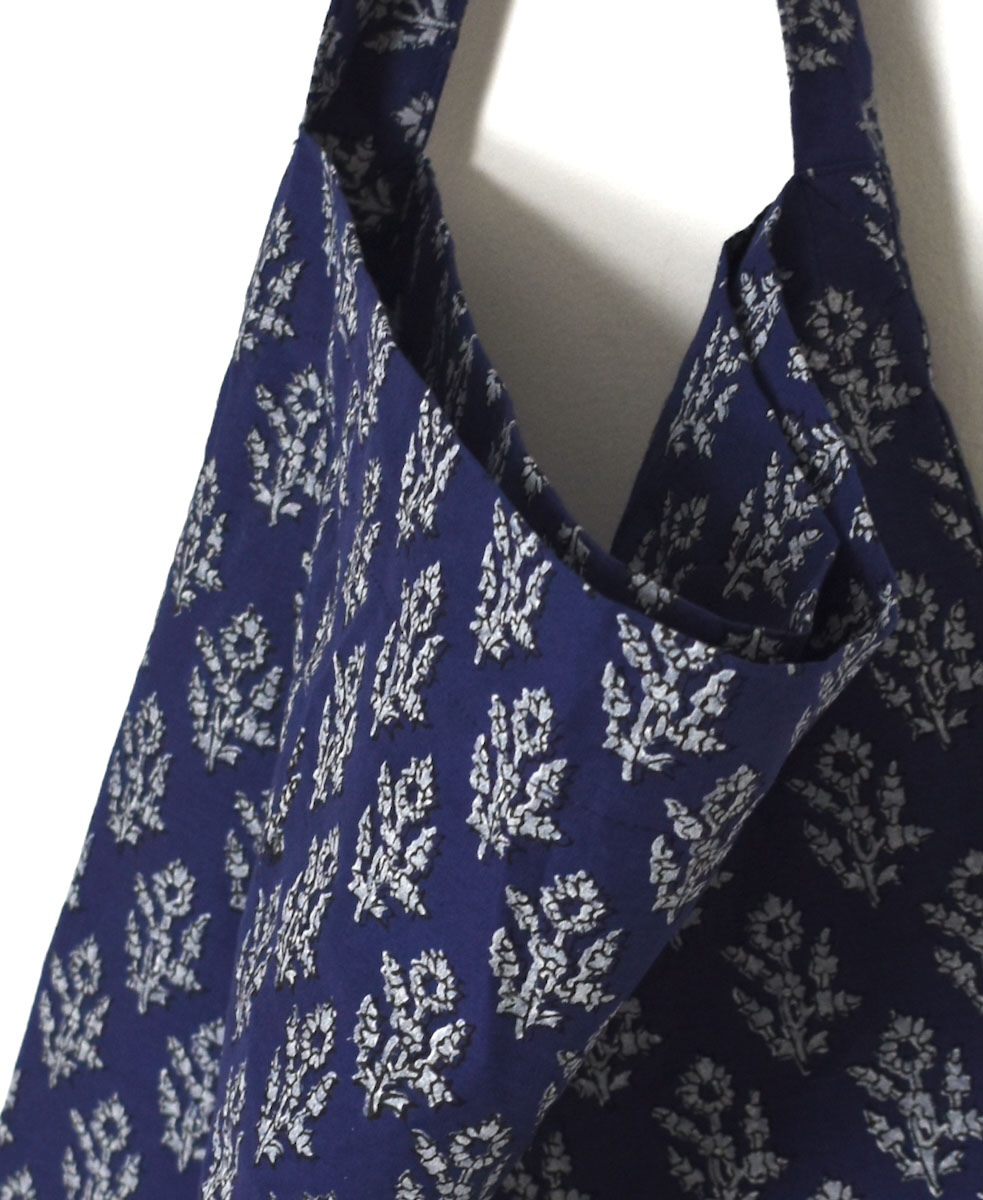 ZMD0407(バッグ) ECO BAG BLOCK PRINT