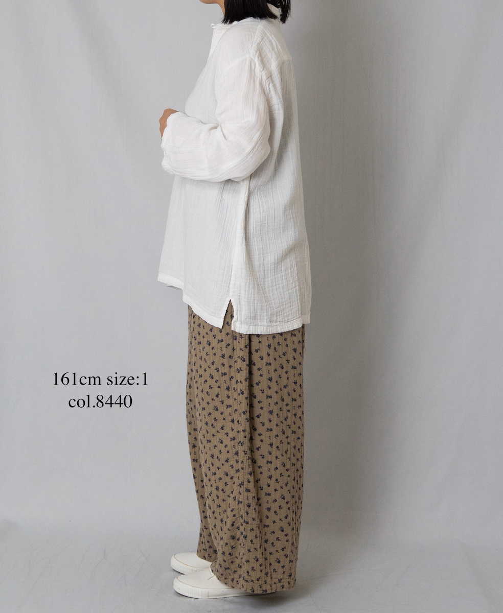 INAM2565GFD (パンツ) DOUBLE GAUZE FLOWER PRINT GATHERED EASY PANTS WITH LINING
