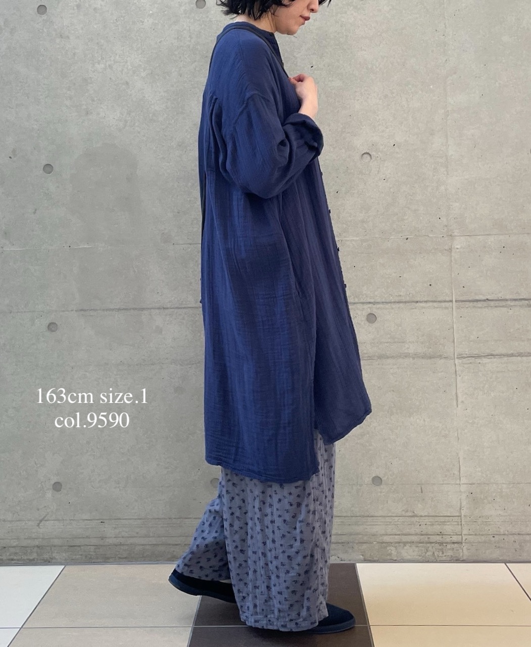 INAM2565GFD (パンツ) DOUBLE GAUZE FLOWER PRINT GATHERED EASY PANTS WITH LINING